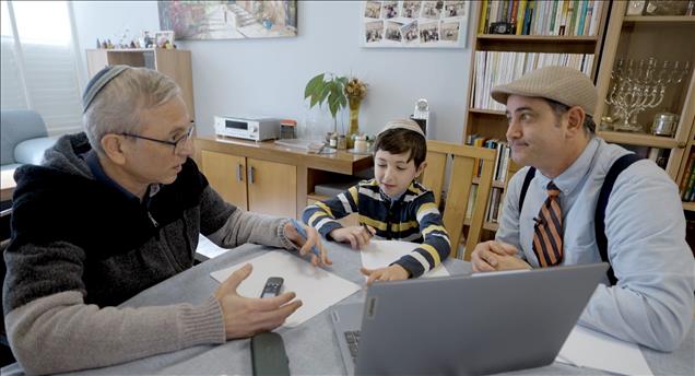 אבא ליום אחד - כותב ביוגרפיות